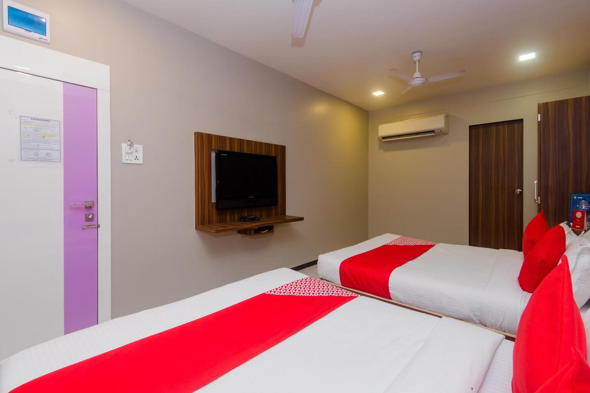 Hotel O Blue Pearl Residency Near Chhatrapati Shivaji International Airport Bombaim Exterior foto