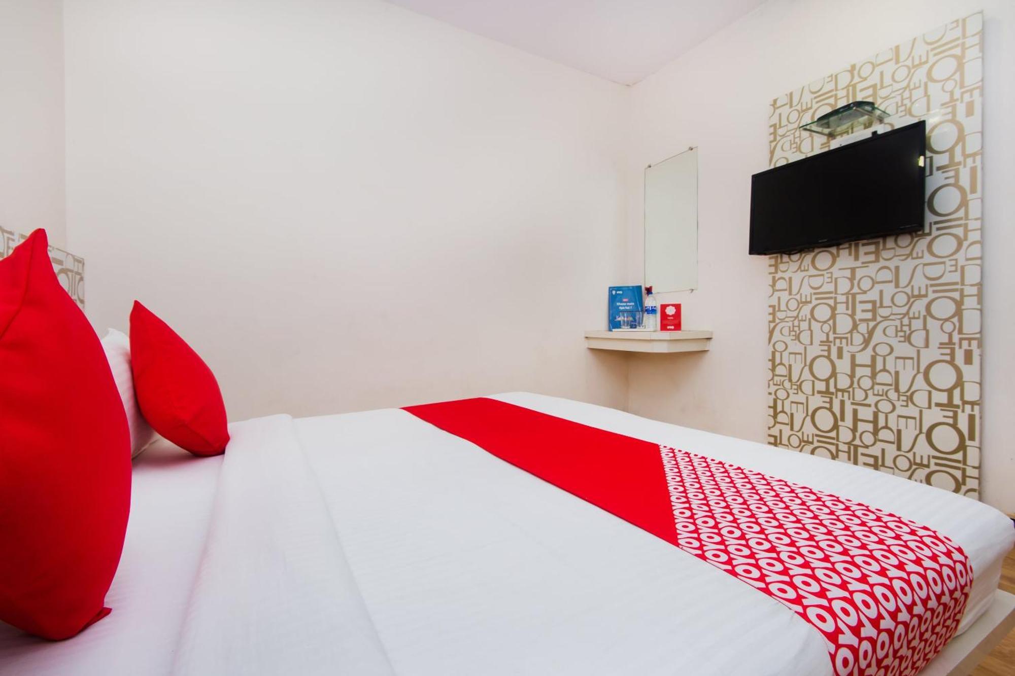 Hotel O Blue Pearl Residency Near Chhatrapati Shivaji International Airport Bombaim Exterior foto