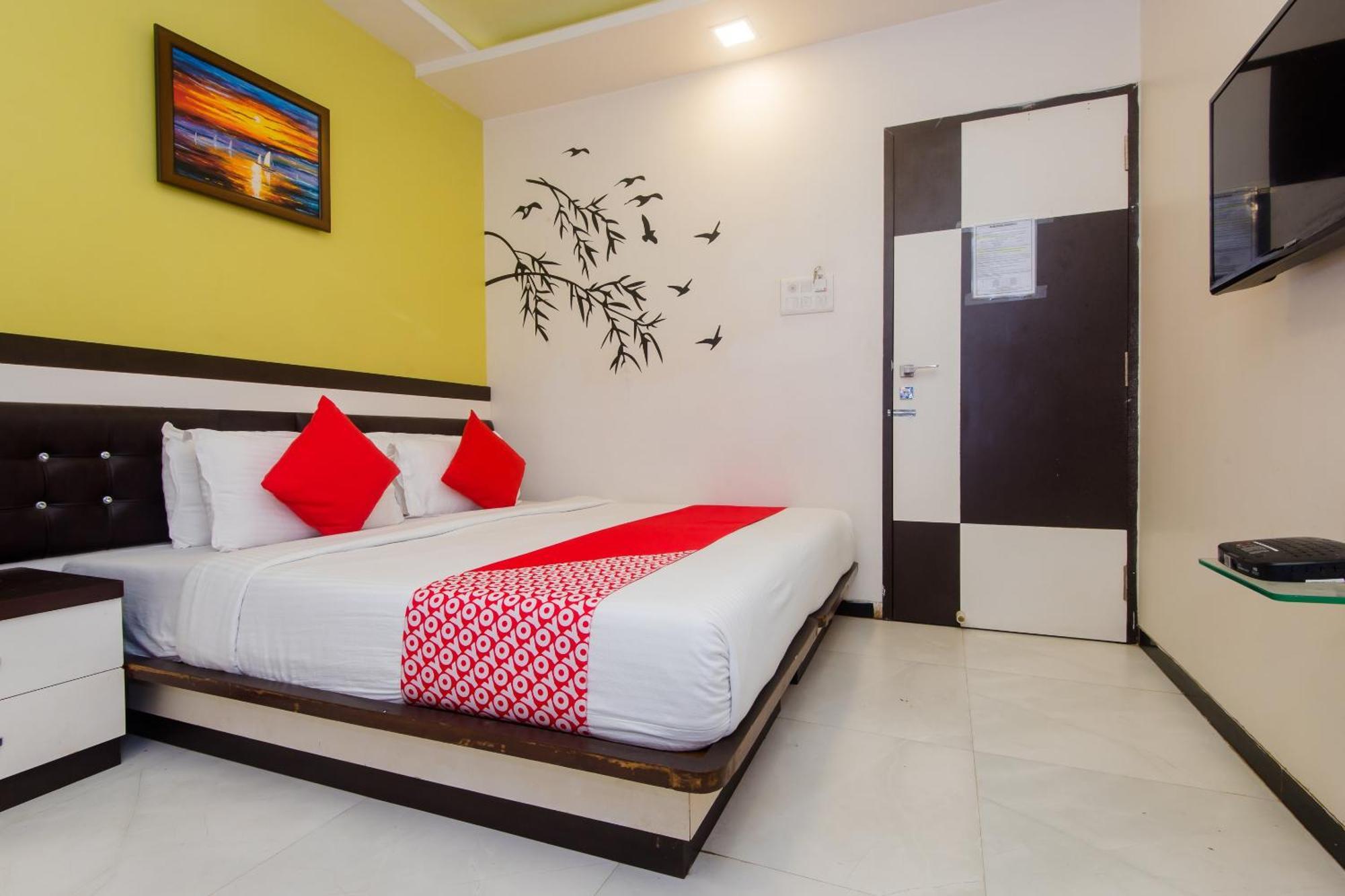 Hotel O Blue Pearl Residency Near Chhatrapati Shivaji International Airport Bombaim Exterior foto