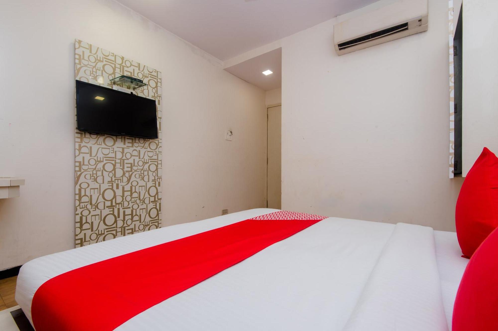 Hotel O Blue Pearl Residency Near Chhatrapati Shivaji International Airport Bombaim Exterior foto