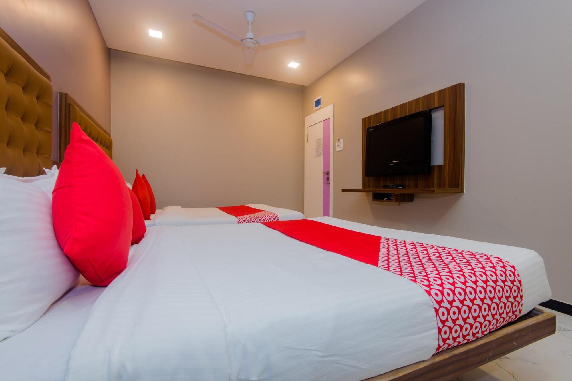 Hotel O Blue Pearl Residency Near Chhatrapati Shivaji International Airport Bombaim Exterior foto