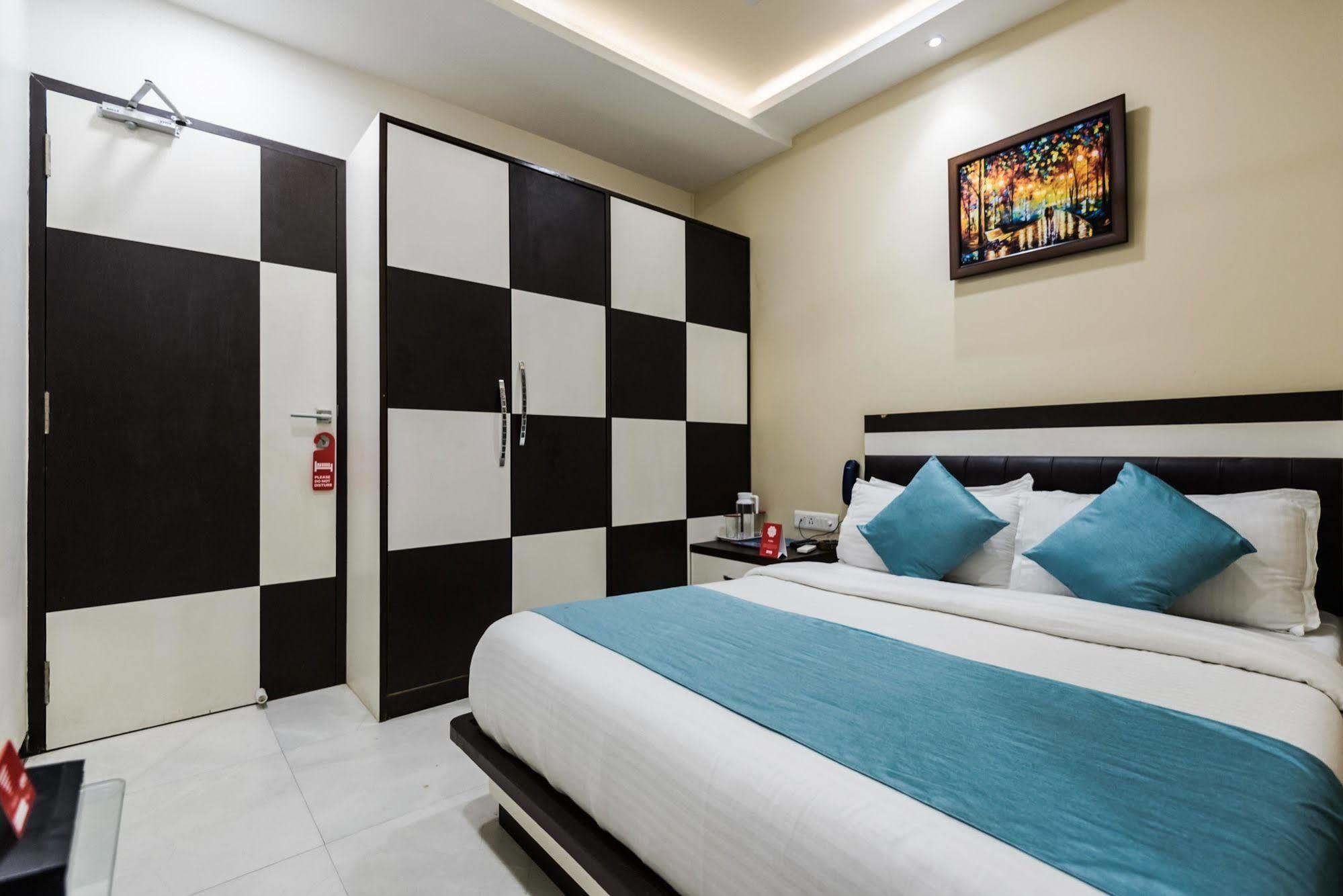 Hotel O Blue Pearl Residency Near Chhatrapati Shivaji International Airport Bombaim Exterior foto