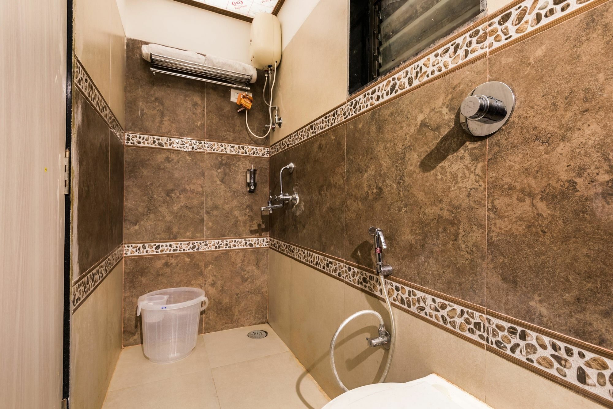 Hotel O Blue Pearl Residency Near Chhatrapati Shivaji International Airport Bombaim Exterior foto