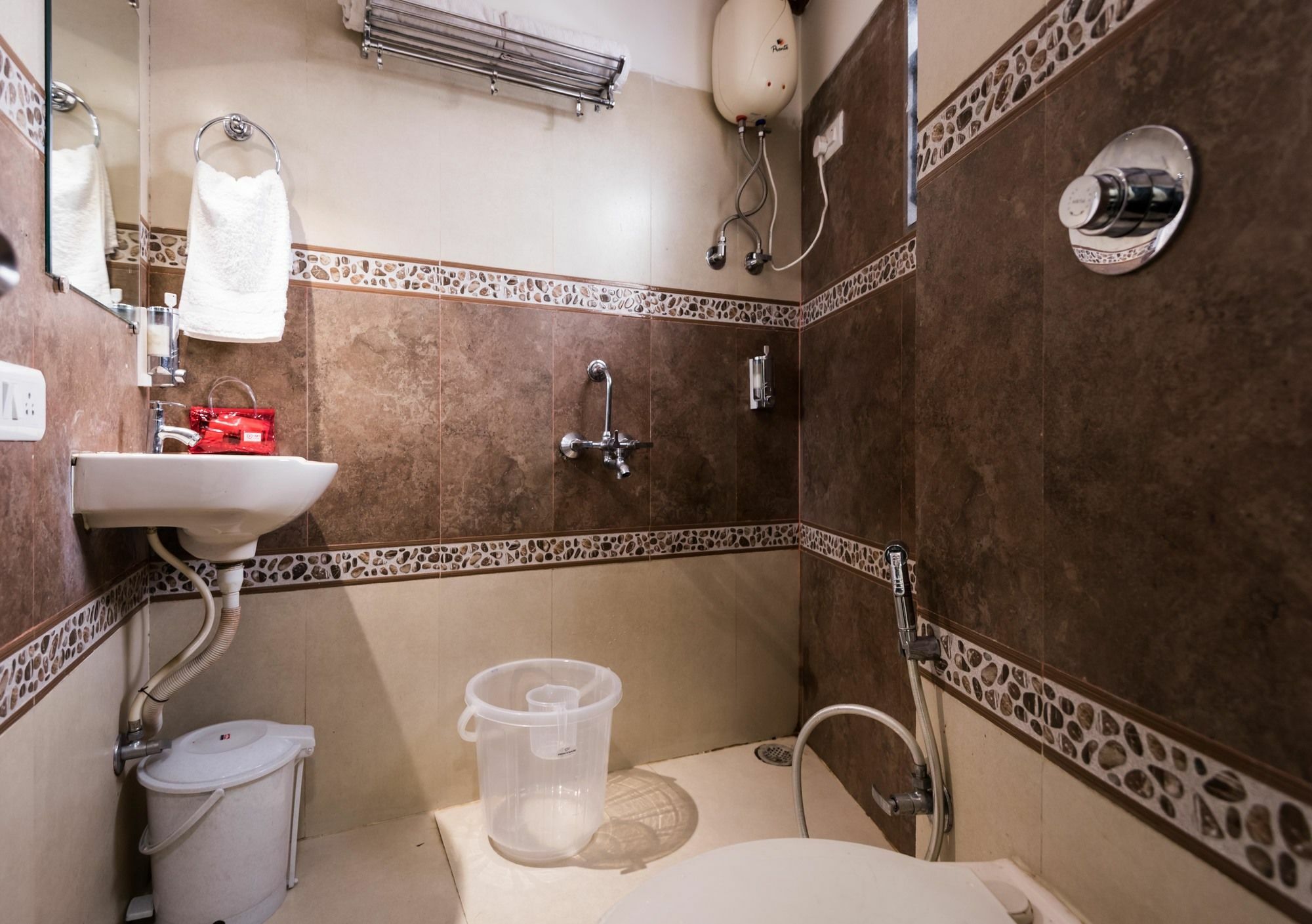 Hotel O Blue Pearl Residency Near Chhatrapati Shivaji International Airport Bombaim Exterior foto